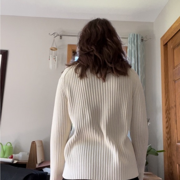 Knitted white zip up❤️ - Picture 3 of 3